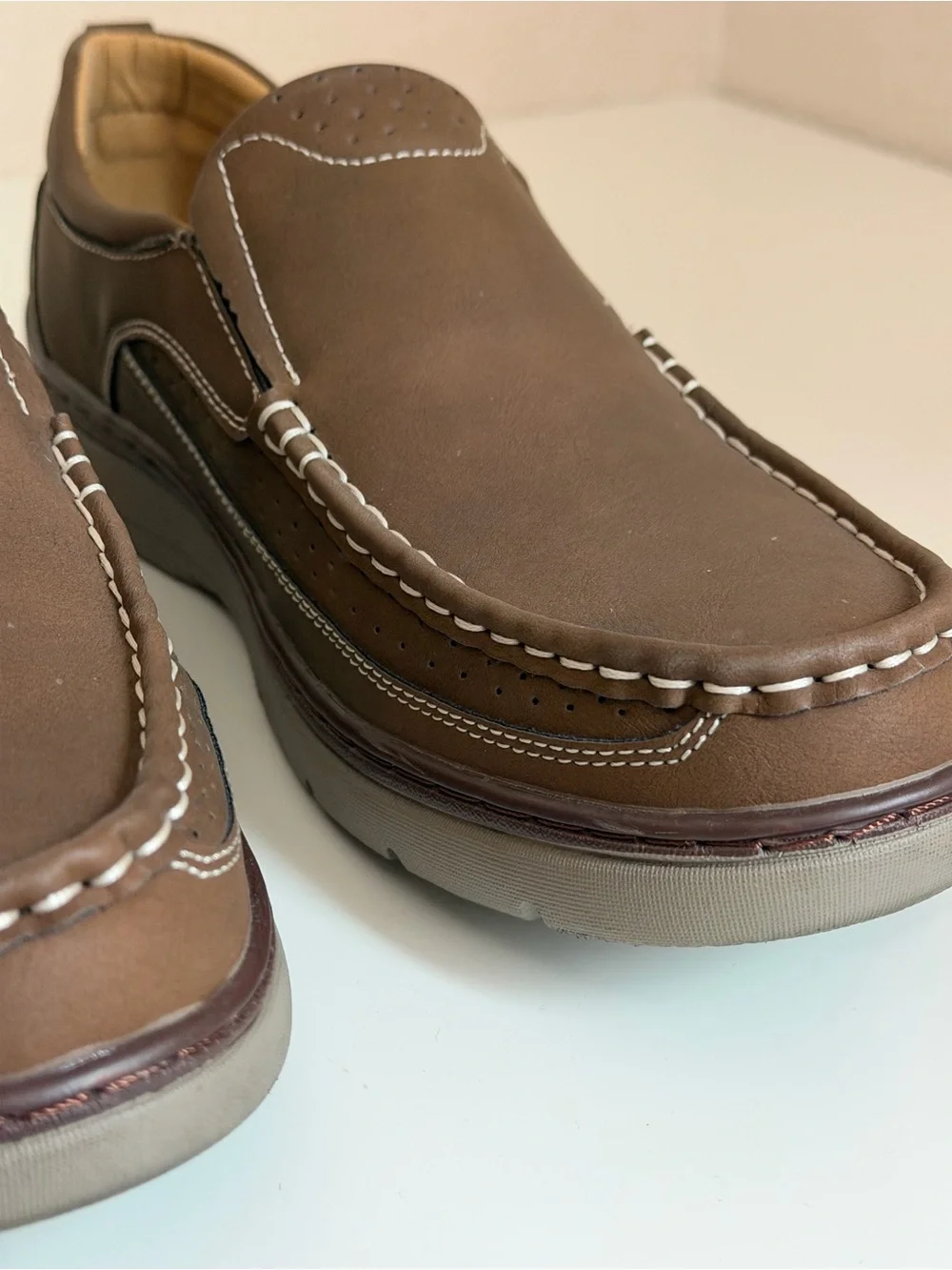 Men's Brown Slip-On Moccasin Loafers with Contrast Stitching