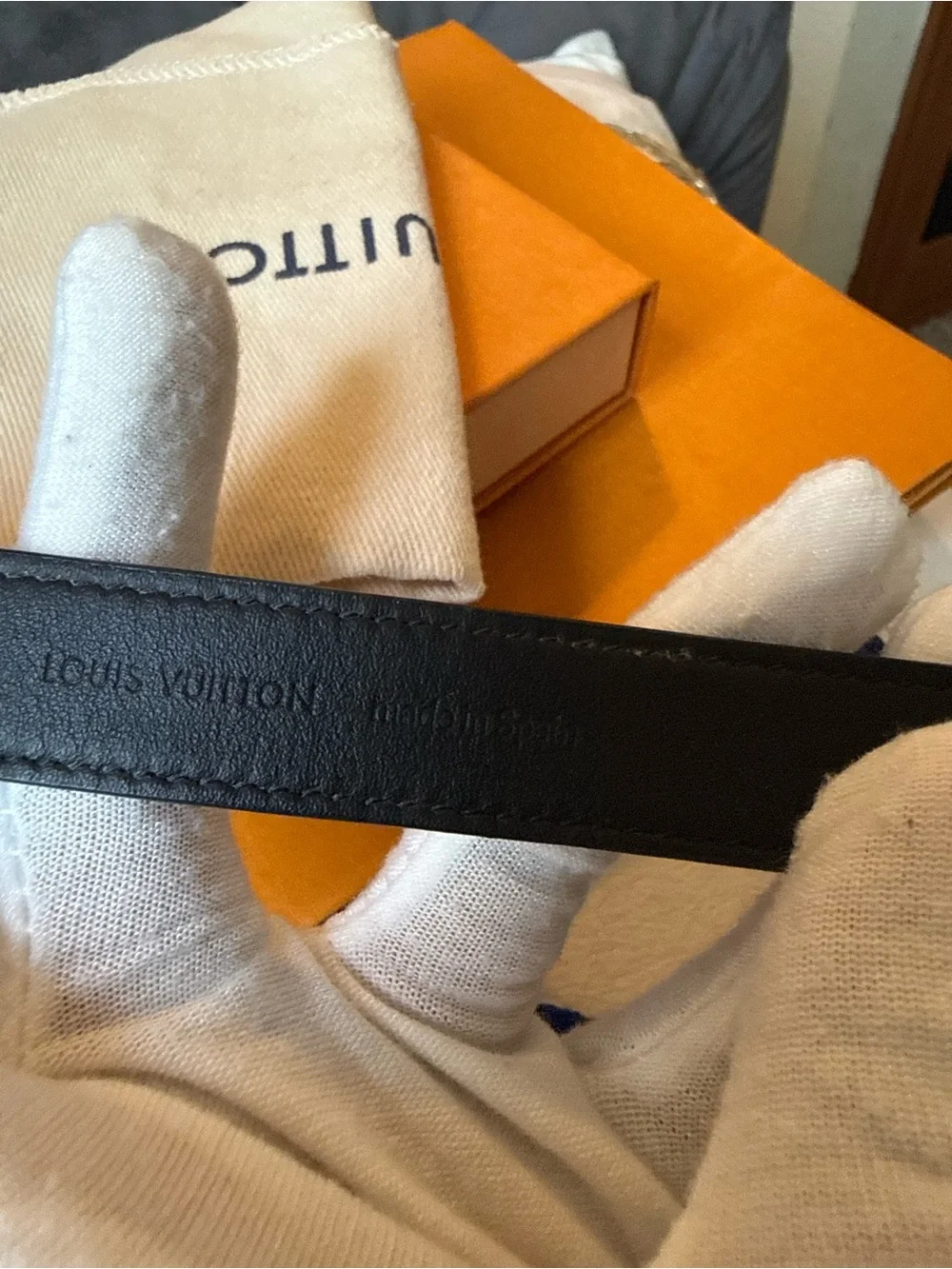 Louis Vuitton surface wear review