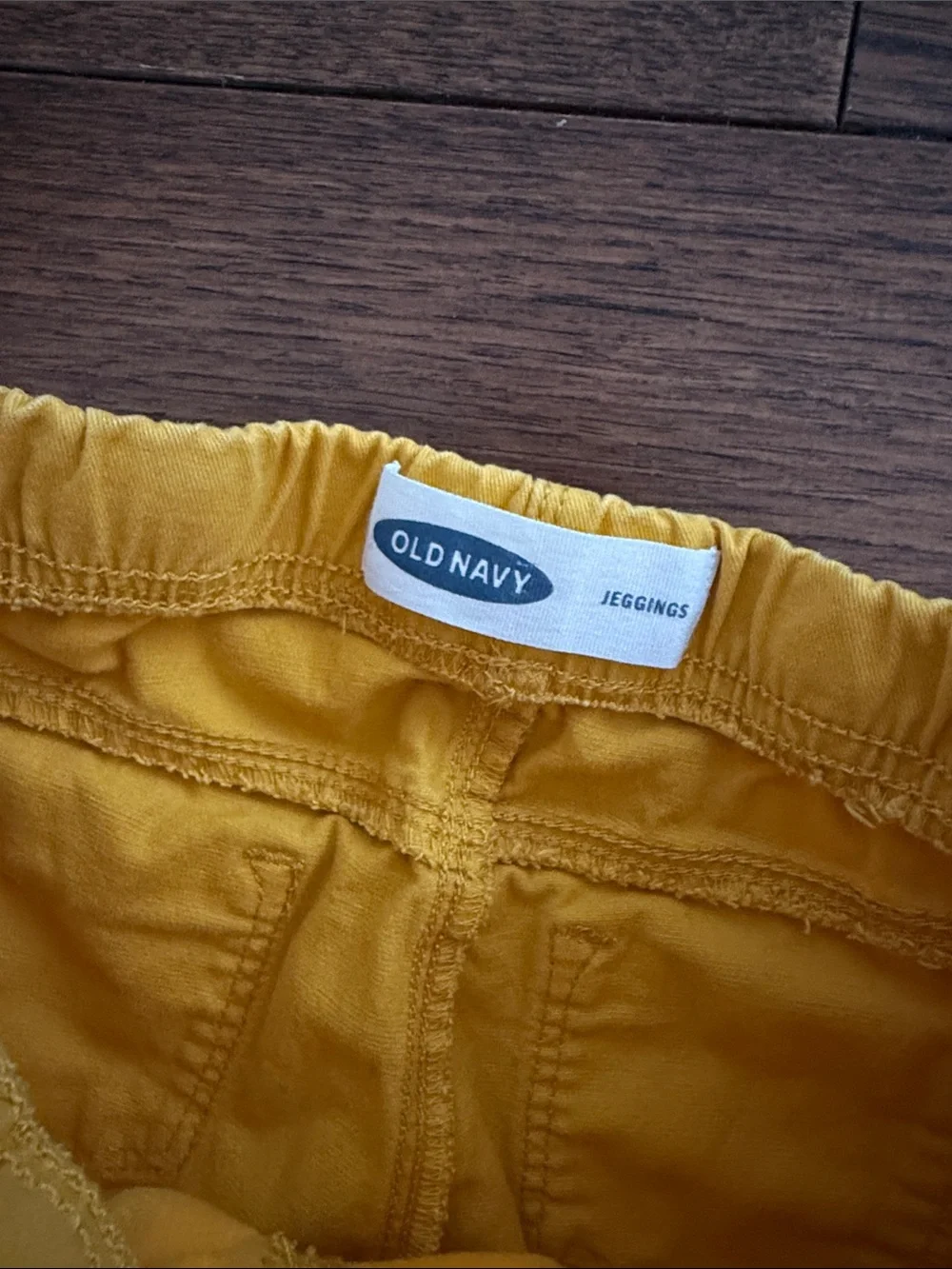 Old Navy two pen