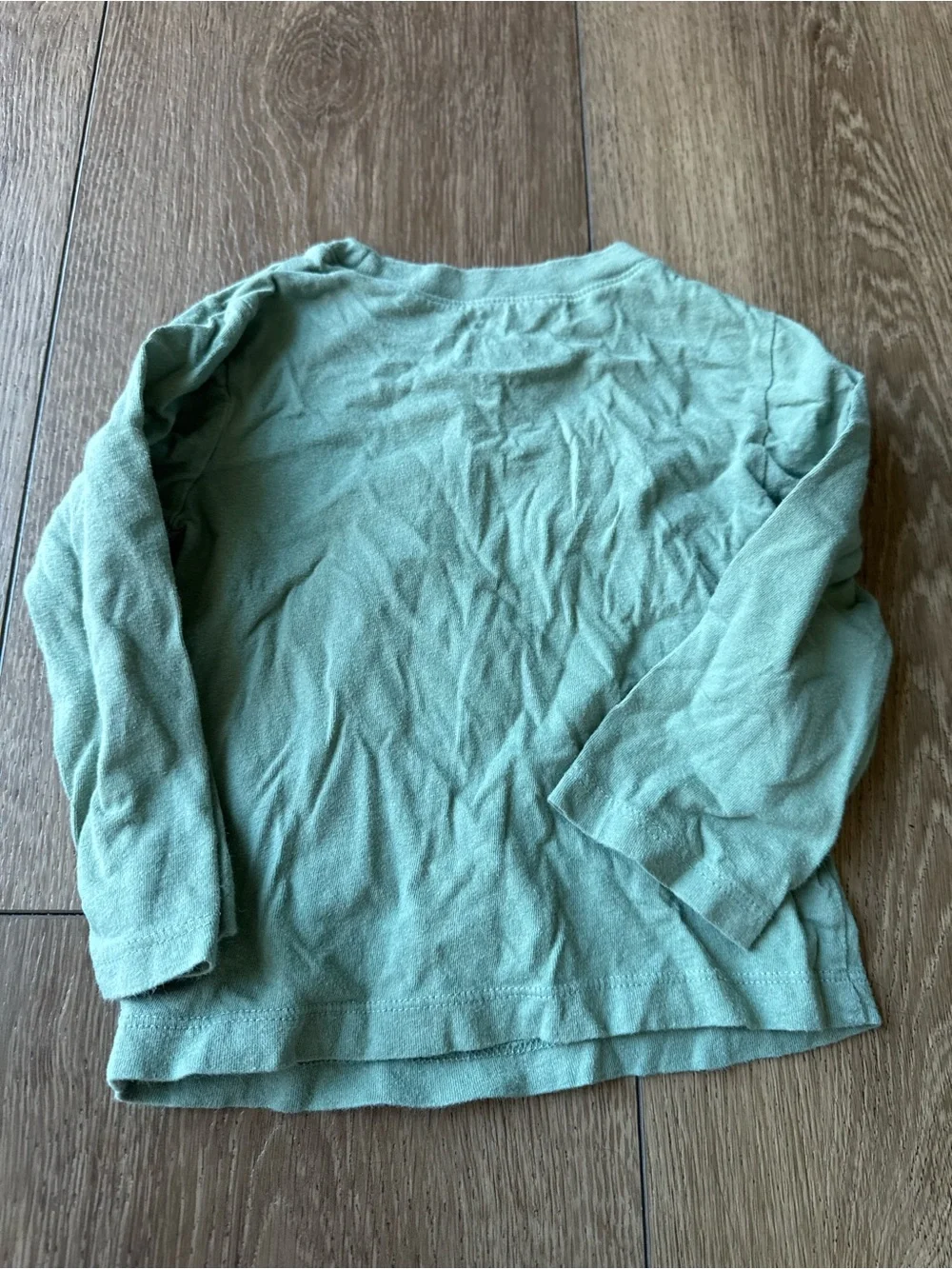GAP long sleeve
