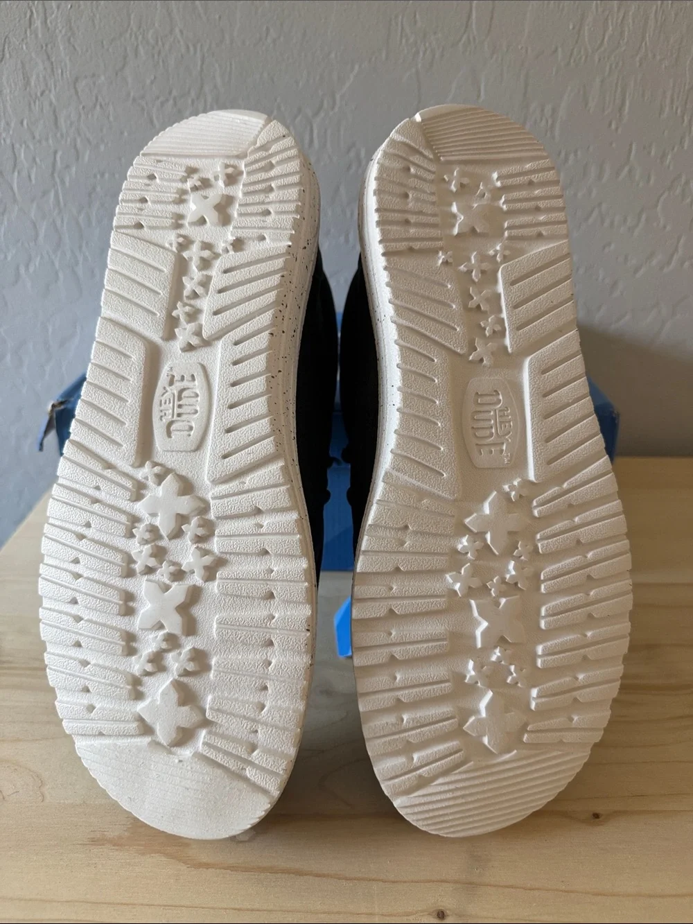 Hey Dude Black Wally Mid Canvas with White Speckled Sole