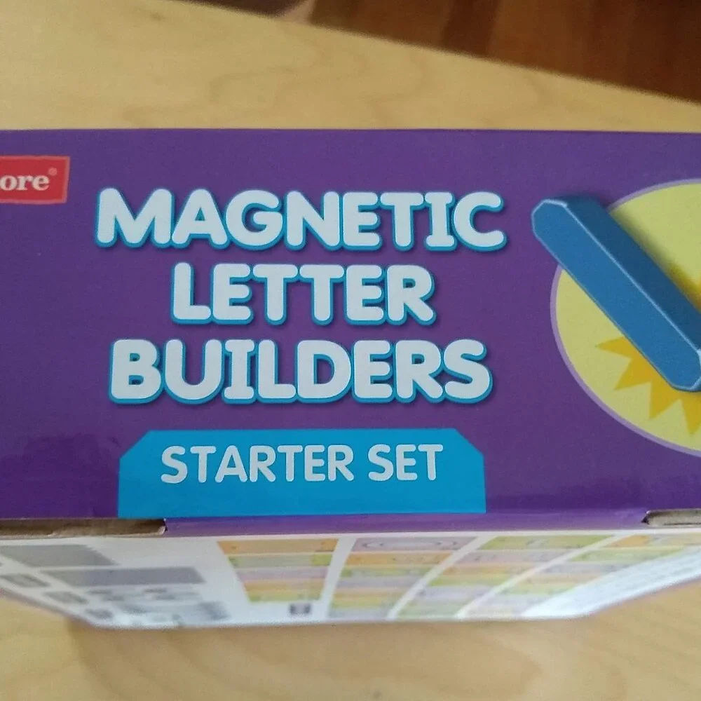 Lakeshore Magnetic Letters Builder set