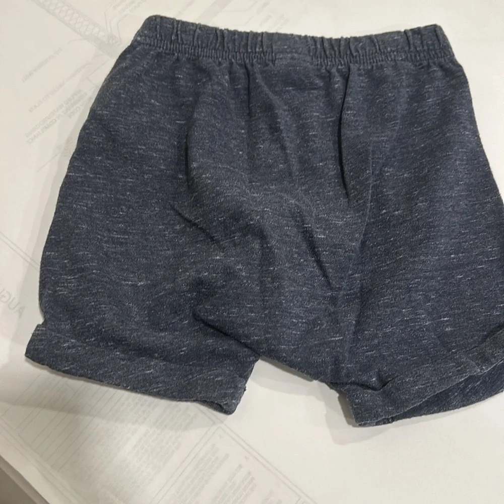Old Navy stylish lounge