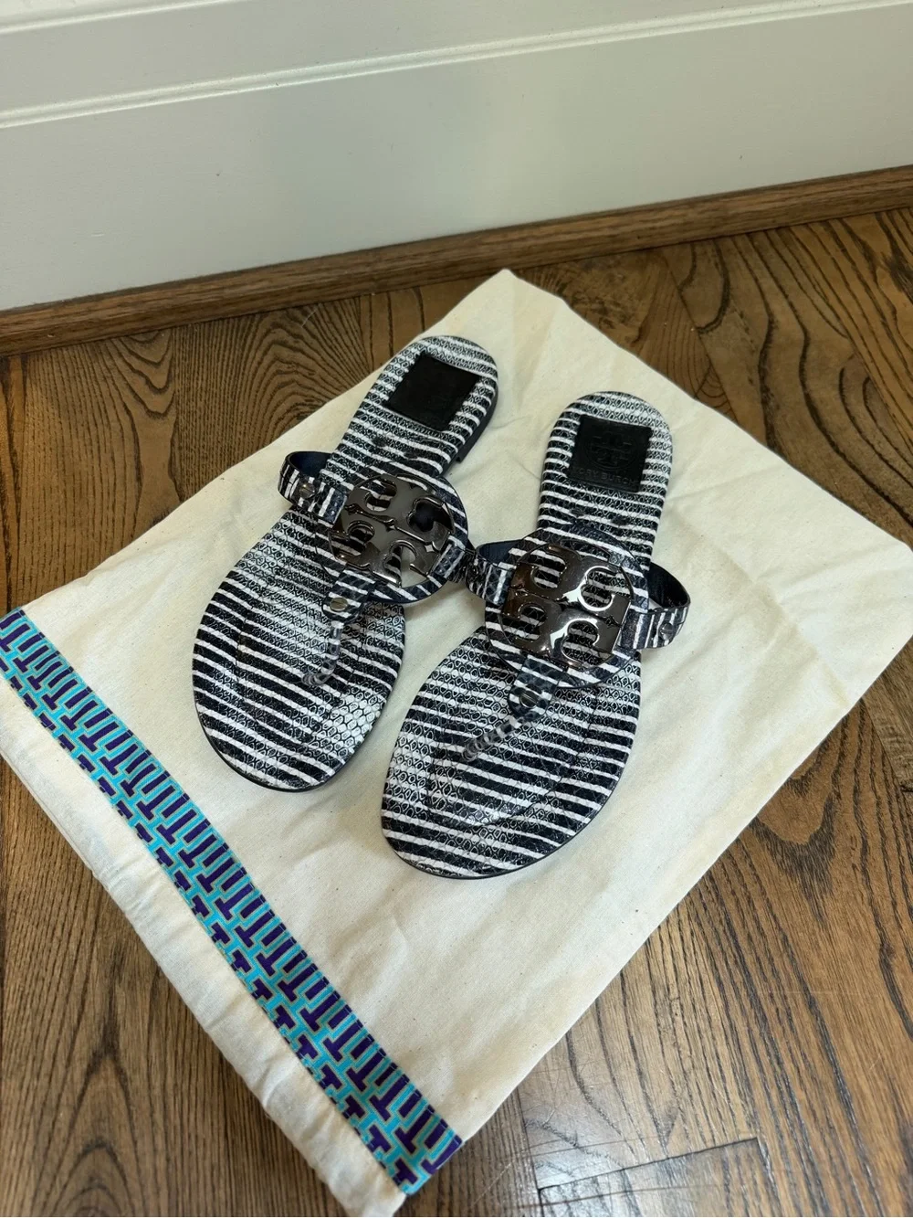 Tory Burch Miller Sandals Black and White Size 10