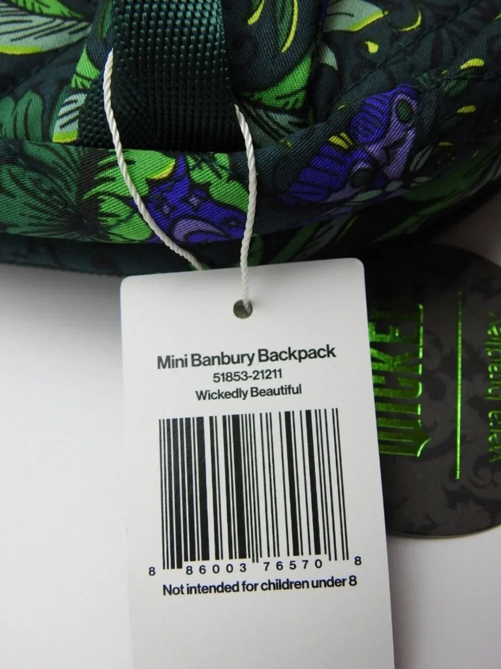 Vera Bradley tags 21211 around