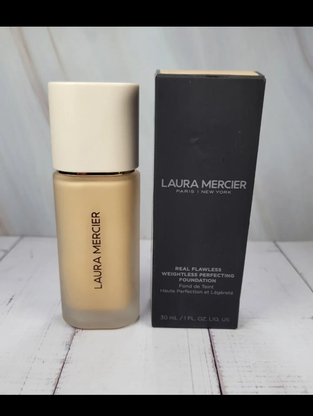 laura mercier brand new
