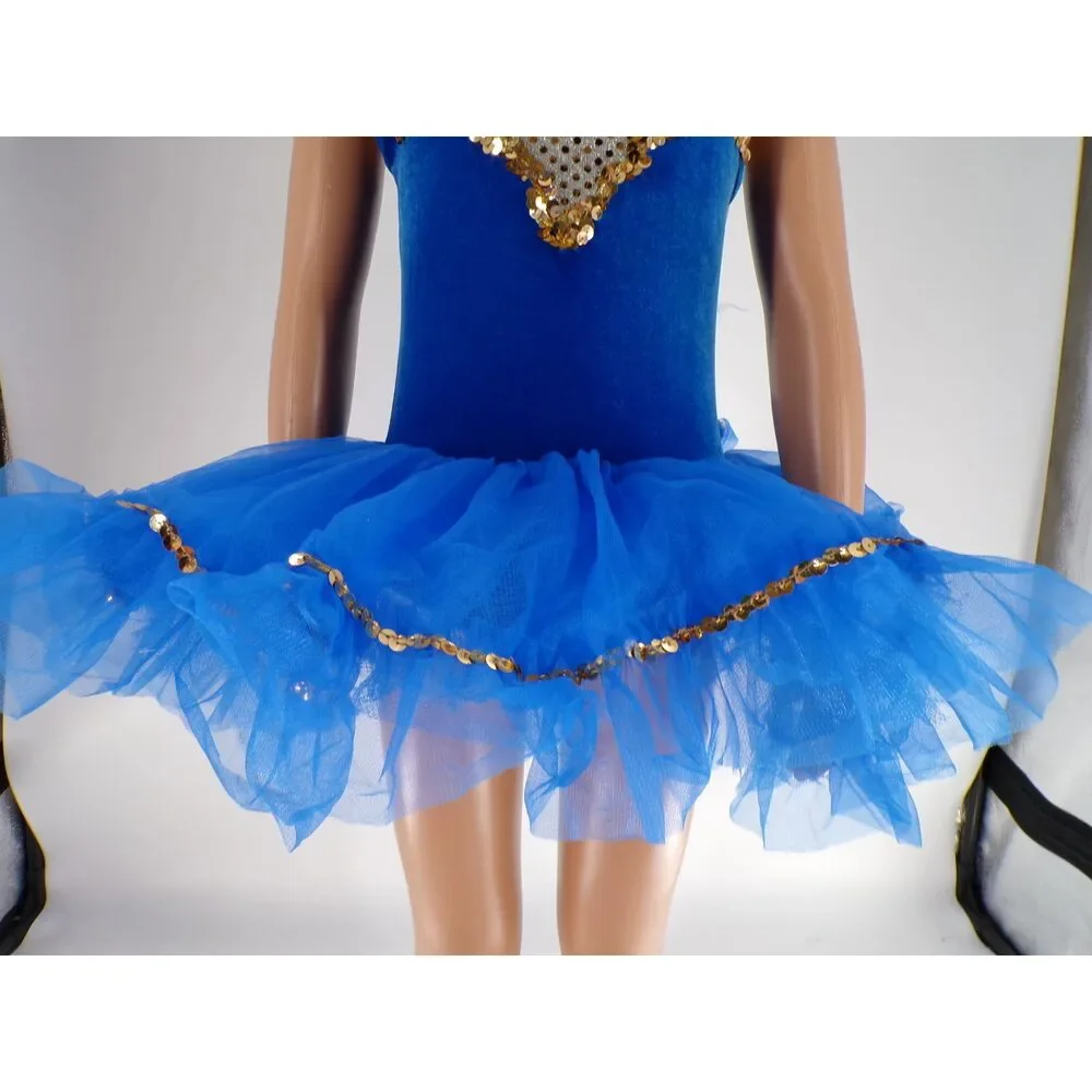 Curtain Call sequin skirt