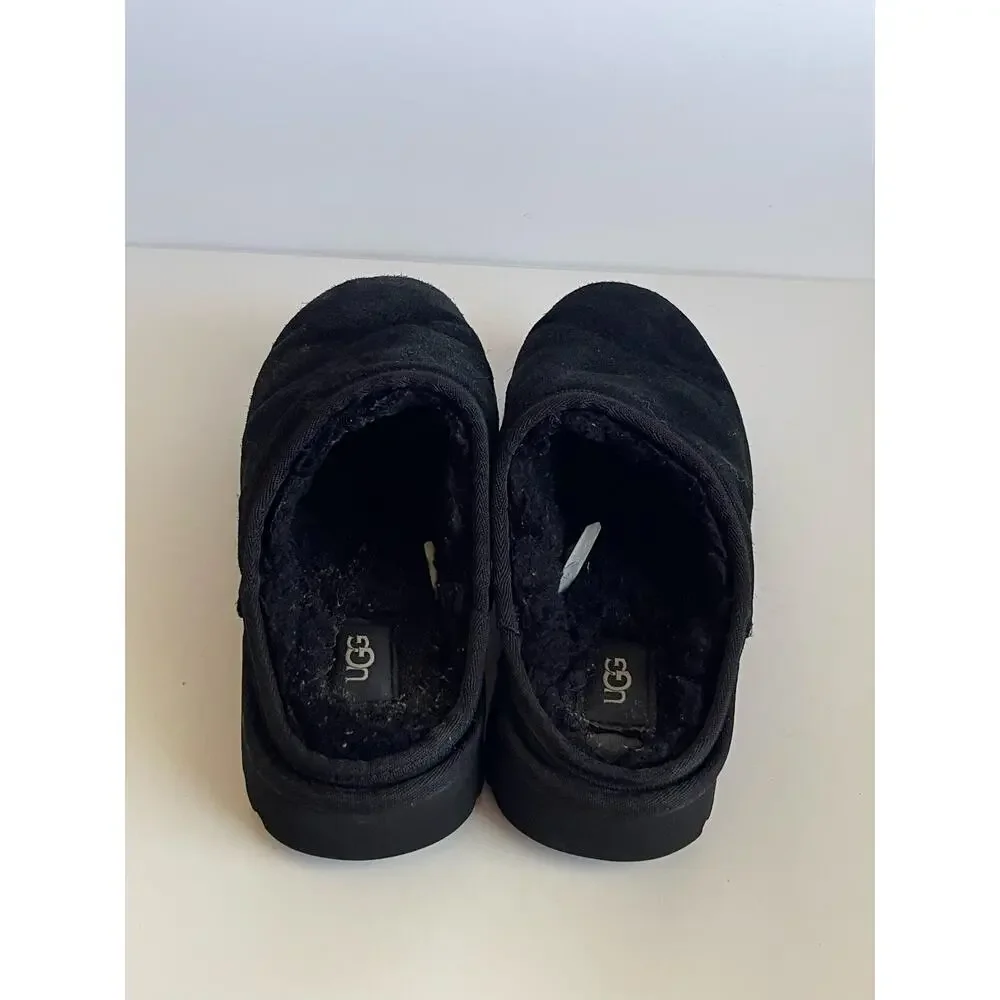 UGG Classic Slip-On Men's Size 8 Slip On Suede Slippers
