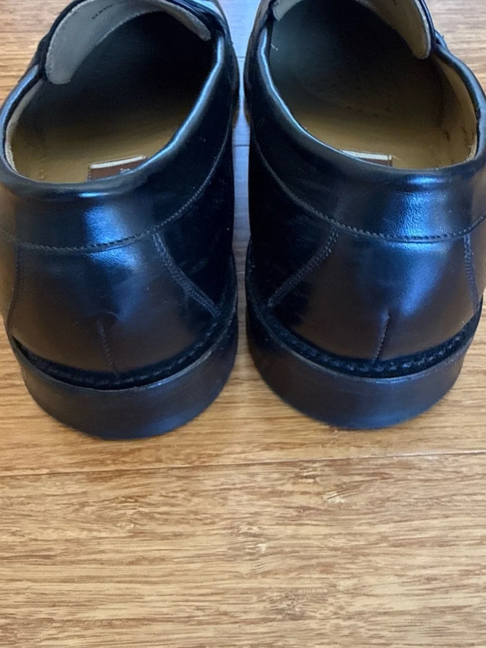 Johnston & Murphy size worn men’s