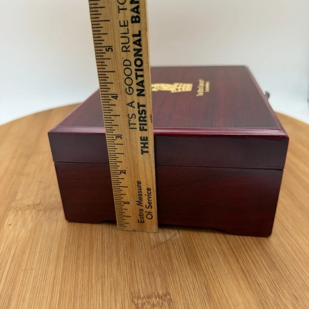 The Ritz Carlton mahogany gift