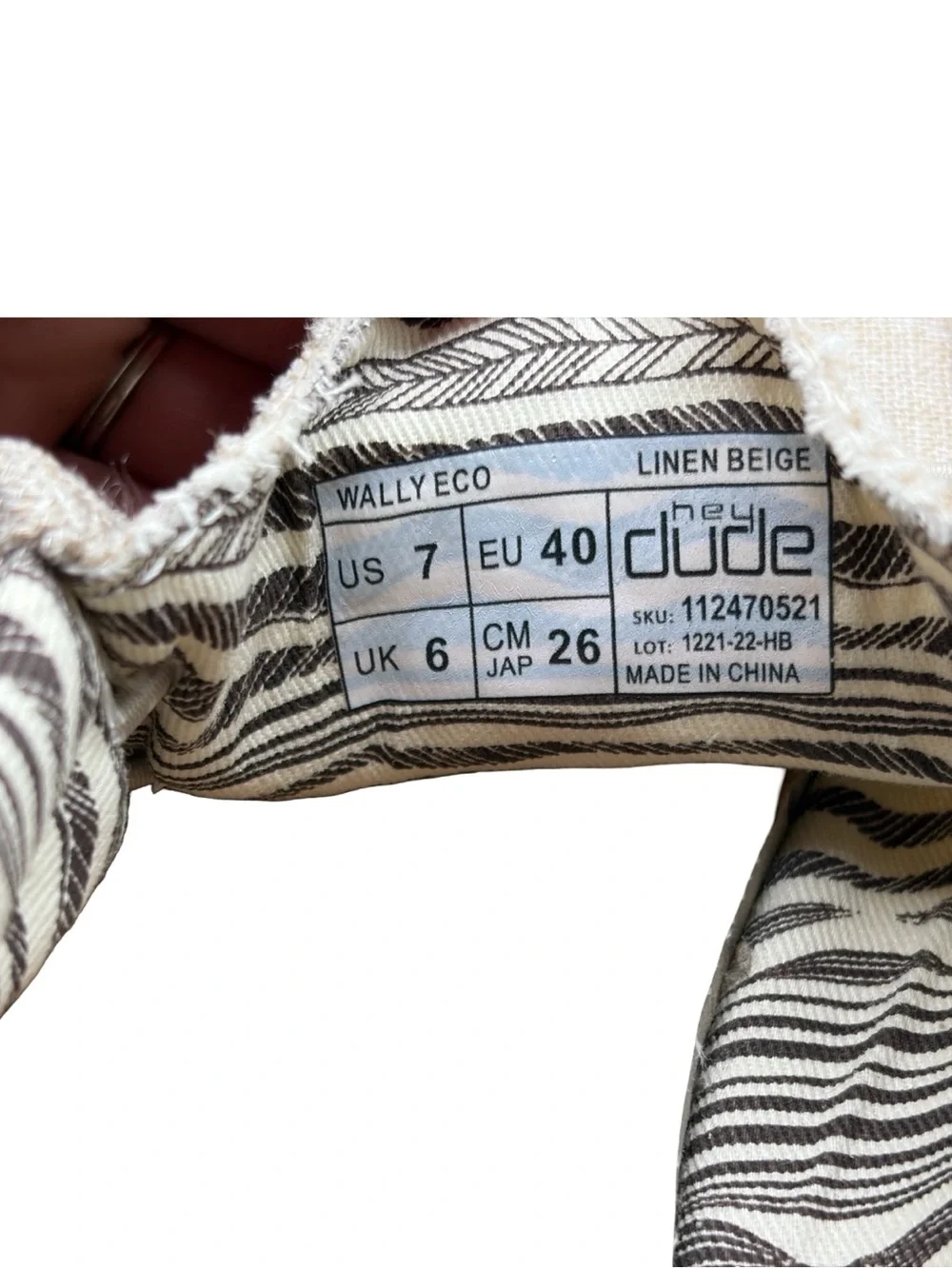 Hey Dude Wally Linen Slip-On Shoes in Beige Mens 7