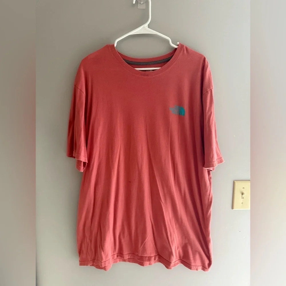 The Northface Men’s Coral T Shirt Size XL Short Sleeve Cotton Crew Neck Summer