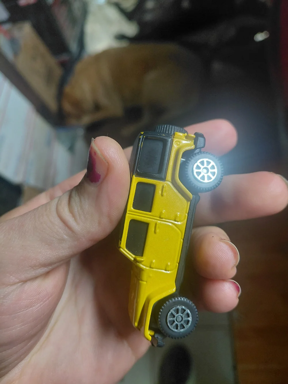 maisto sturdy yellow