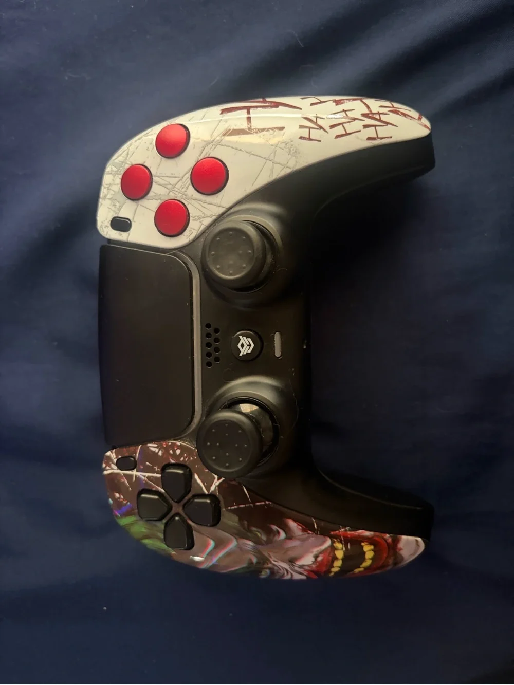 Sony interchangeable clown
