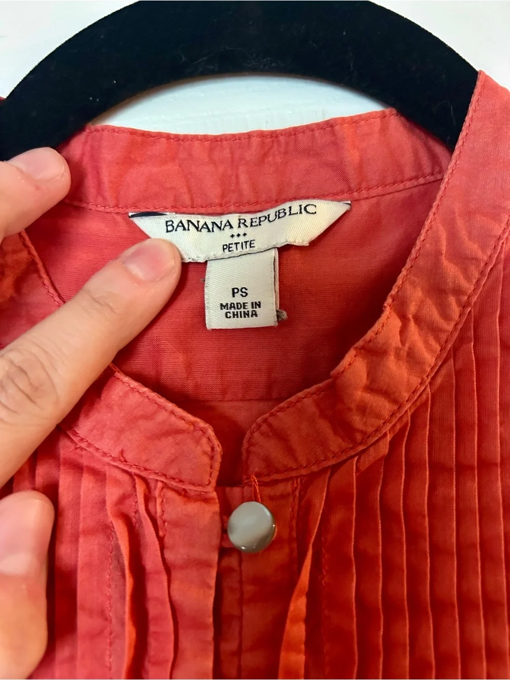 Banana Republic Crimson Pintuck Mandarin Collar Blouse, 100% Cotton