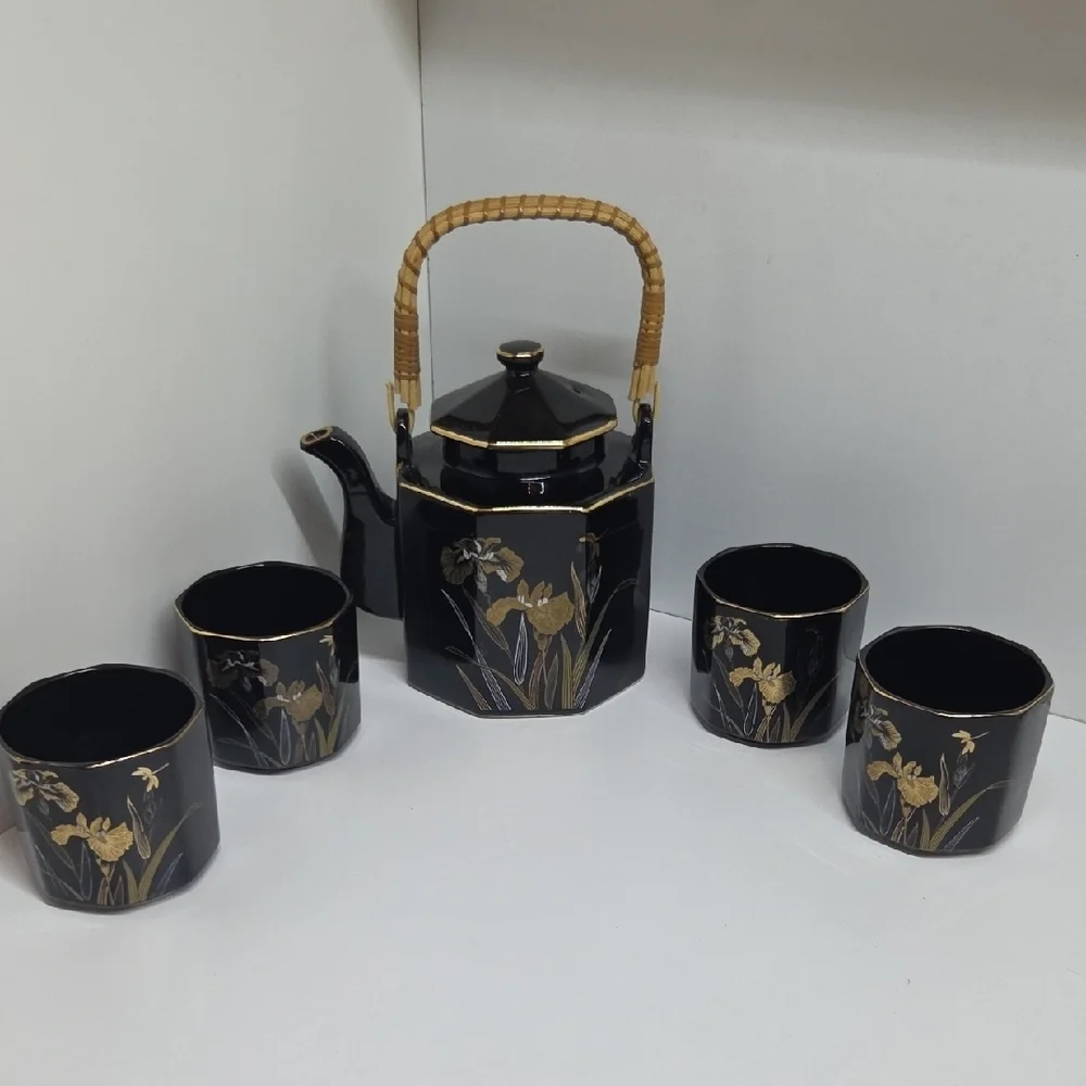 Vintage Black and Gold Floral Tea Set with Bamboo Handle