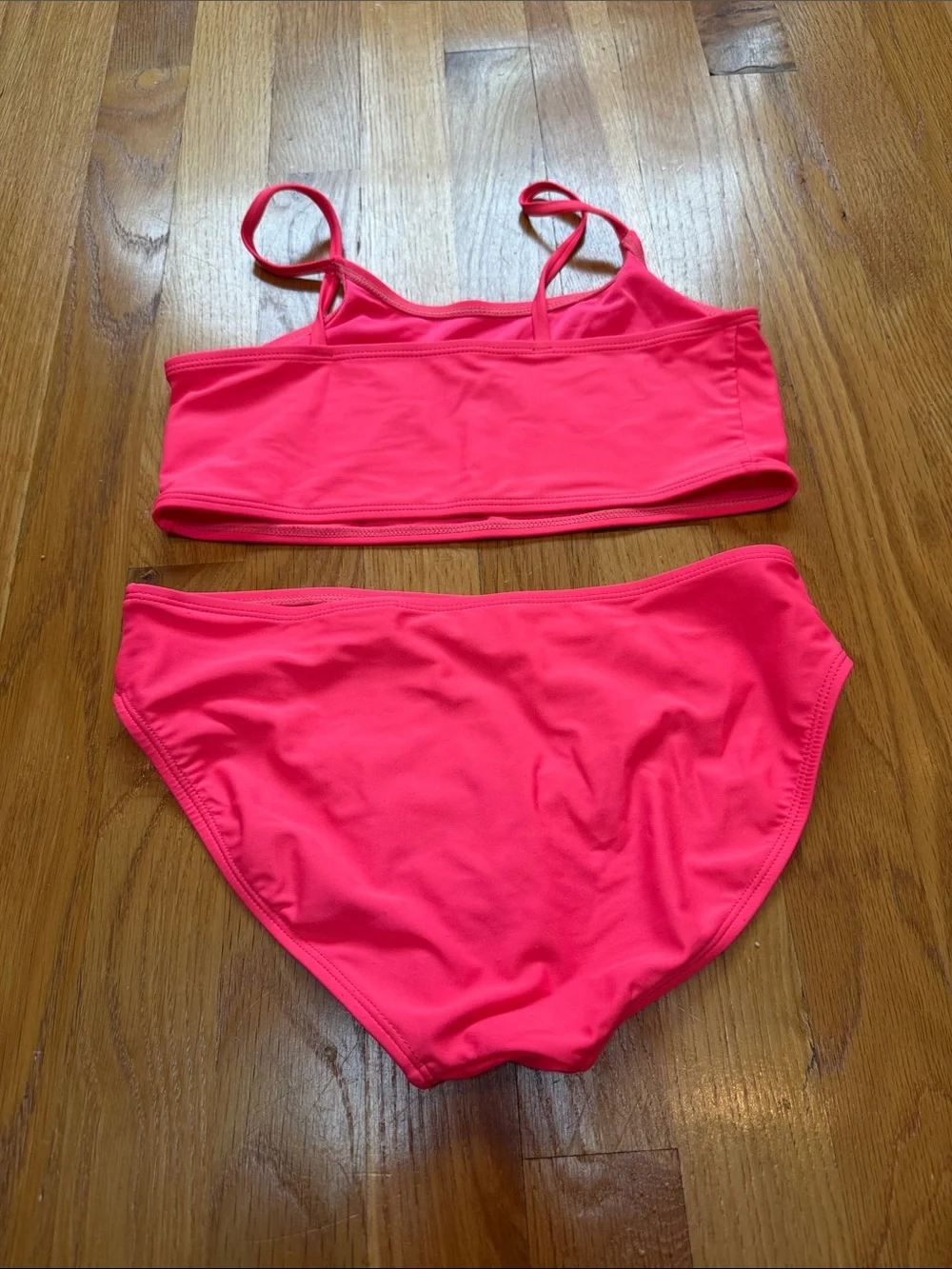 GAP vibrant pink
