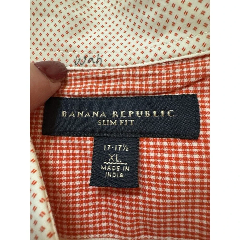 Banana Republic this banana