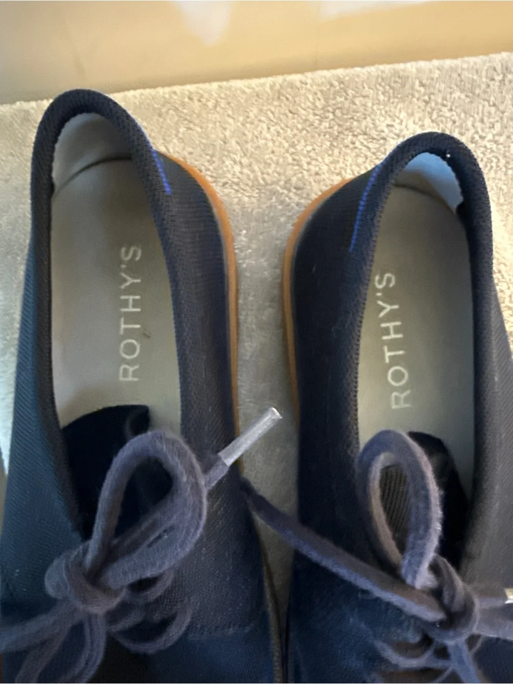 Rothy’s Men’s RS01 Sneaker in Navy Blue / Gum Sole - Size 11.5