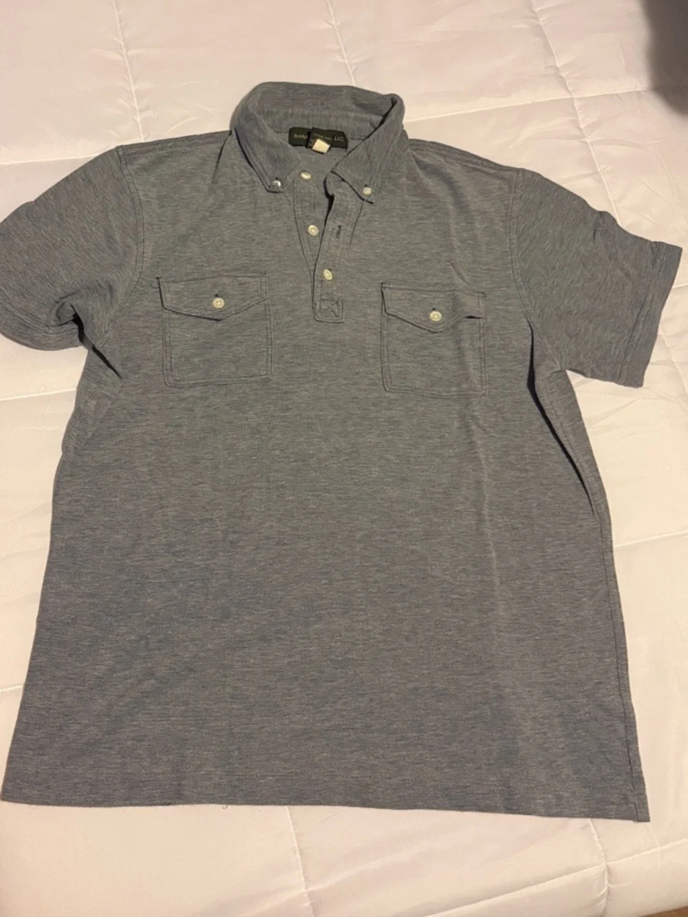 Banana Republic Men's Gray Button-Down Collar Polo