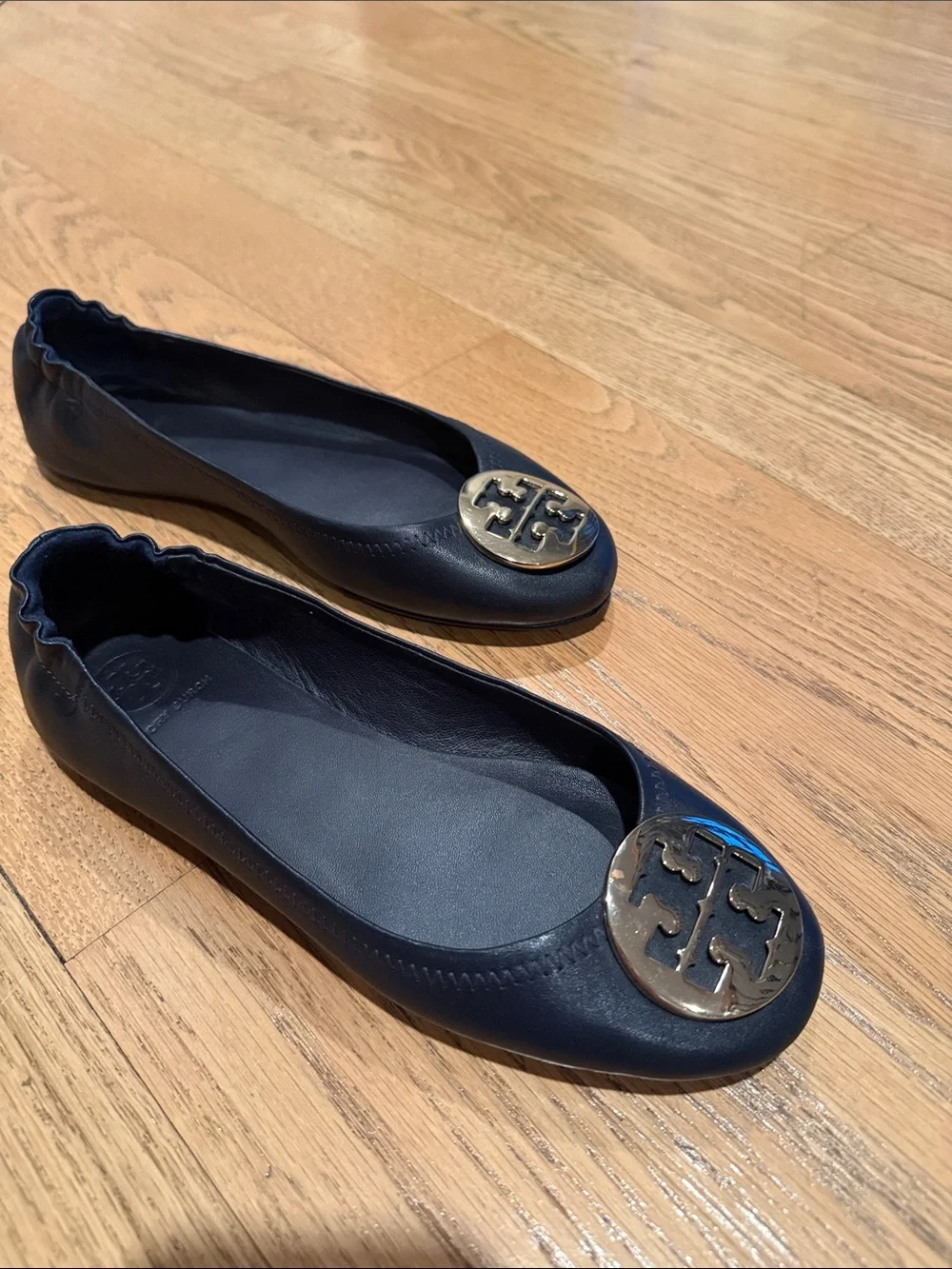 Tory Burch navy leather