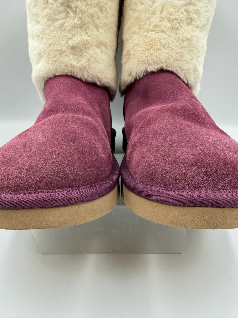 Koolaburra by UGG Aubrei Short Boot Plum Women 8-8.5 Size Tag Missing Faux Fur