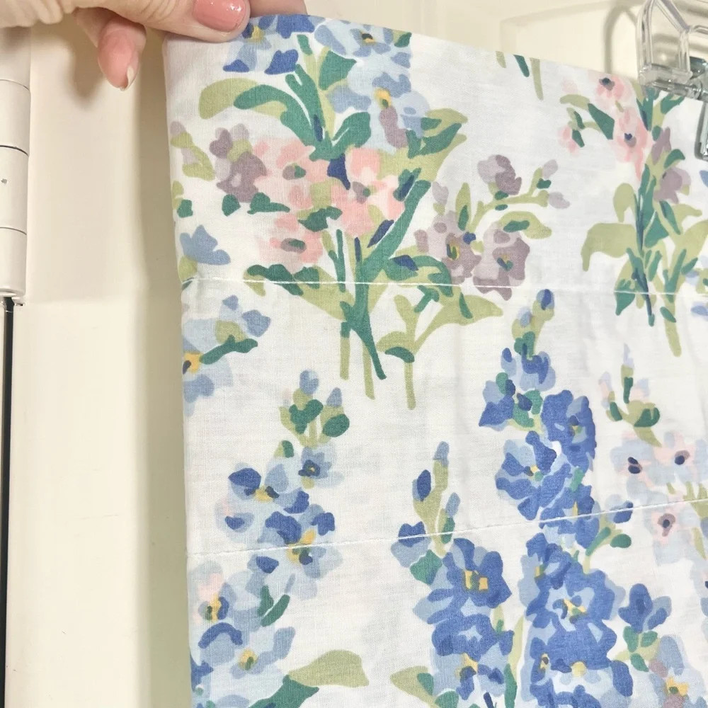 Laura Ashley excellent vintage