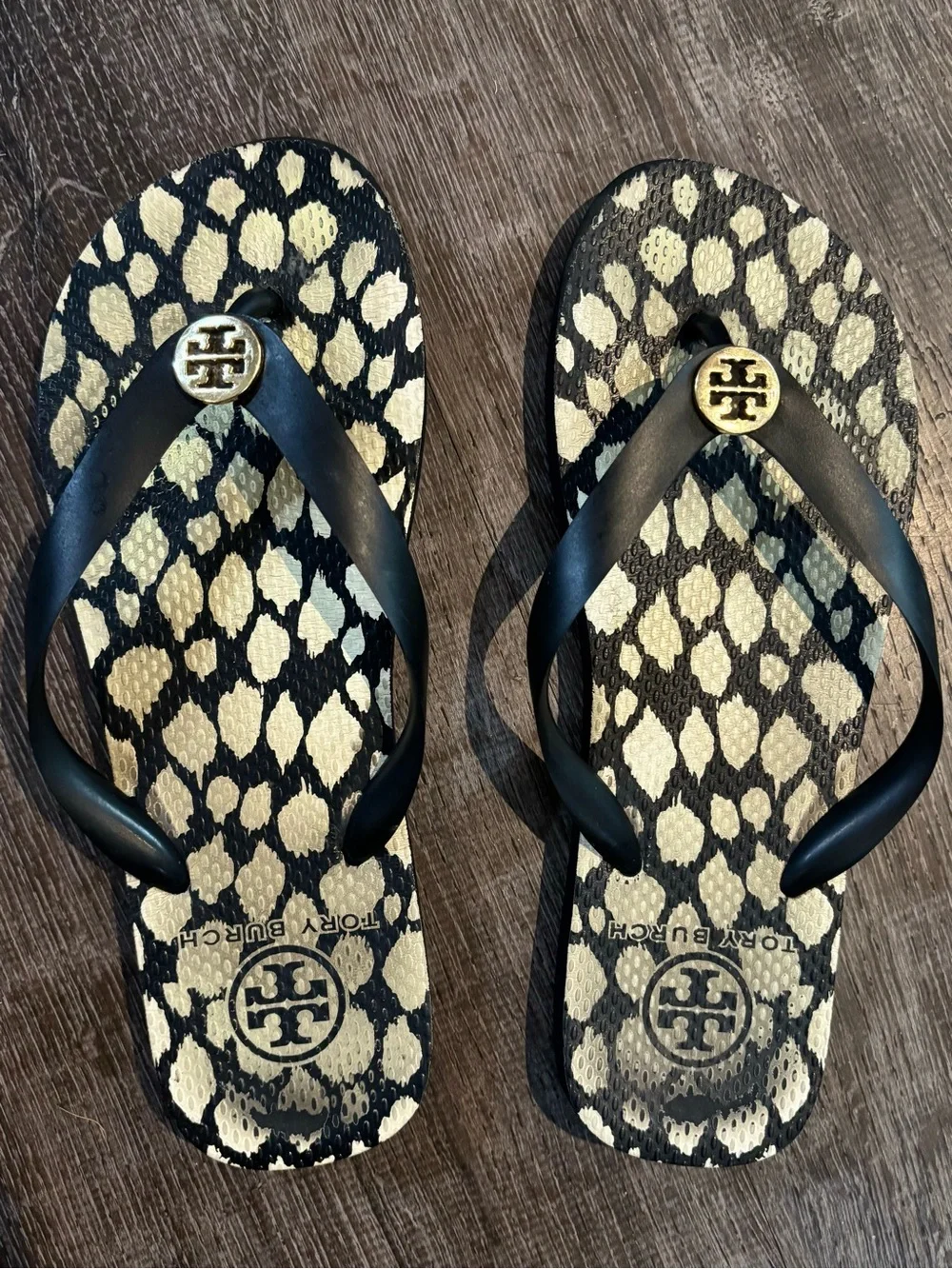 Tory Burch Black & Cream Animal Print Flip Flop Sandals Women’s Size 7