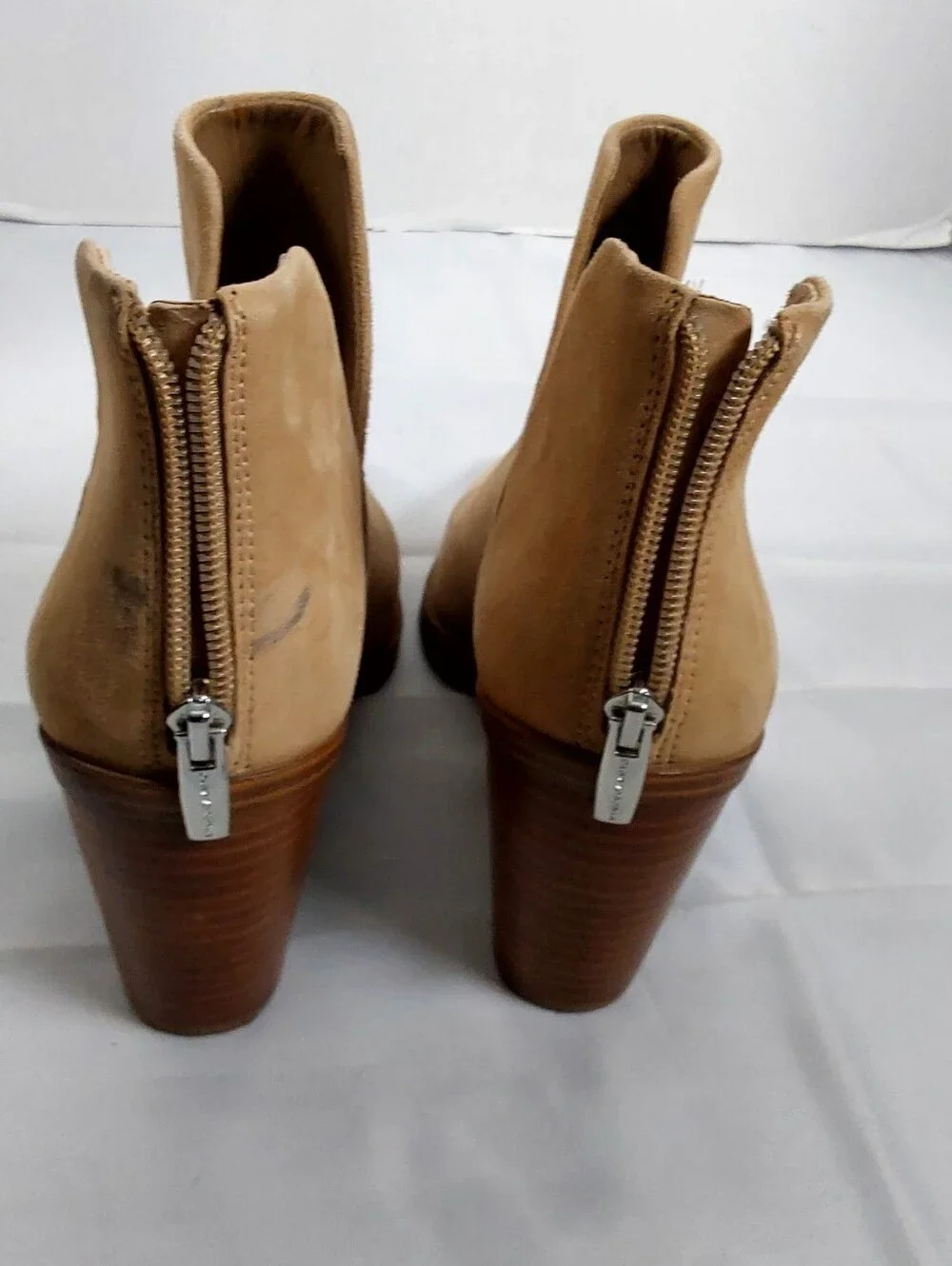 Vince Camuto camuto bootie gigietta