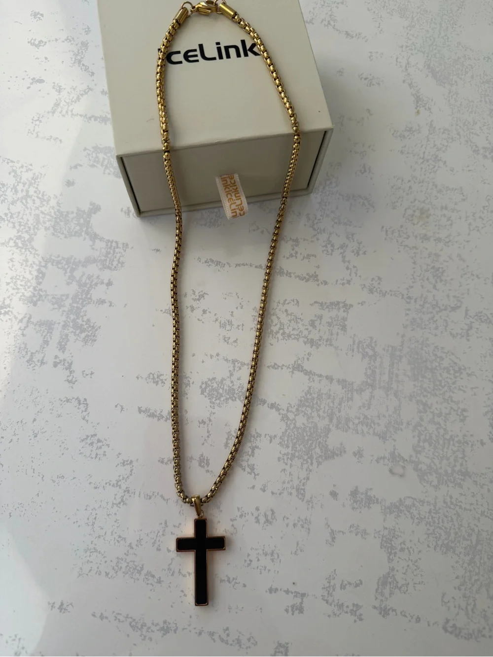 Ice link elegant gold