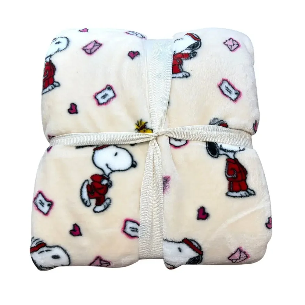 Peanuts item velvetloft
