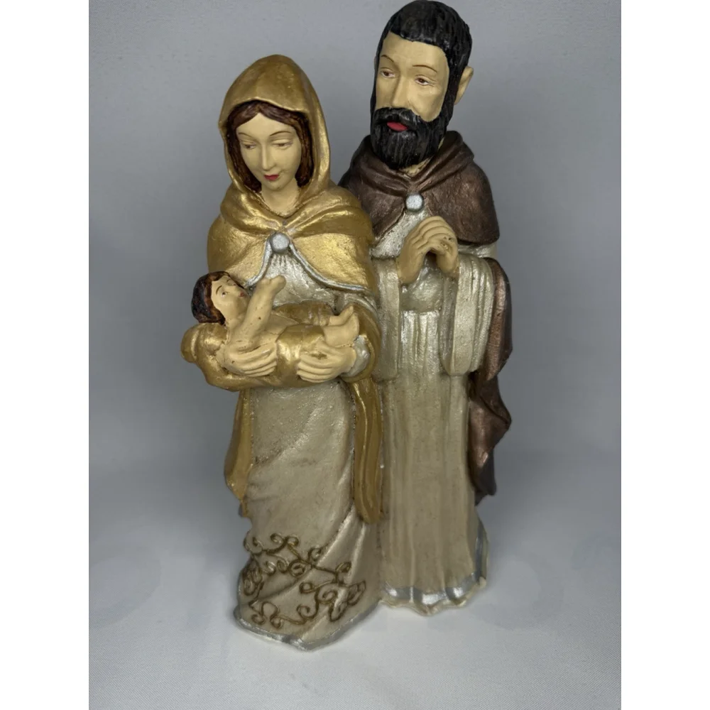 Holy Family Figurine 11
