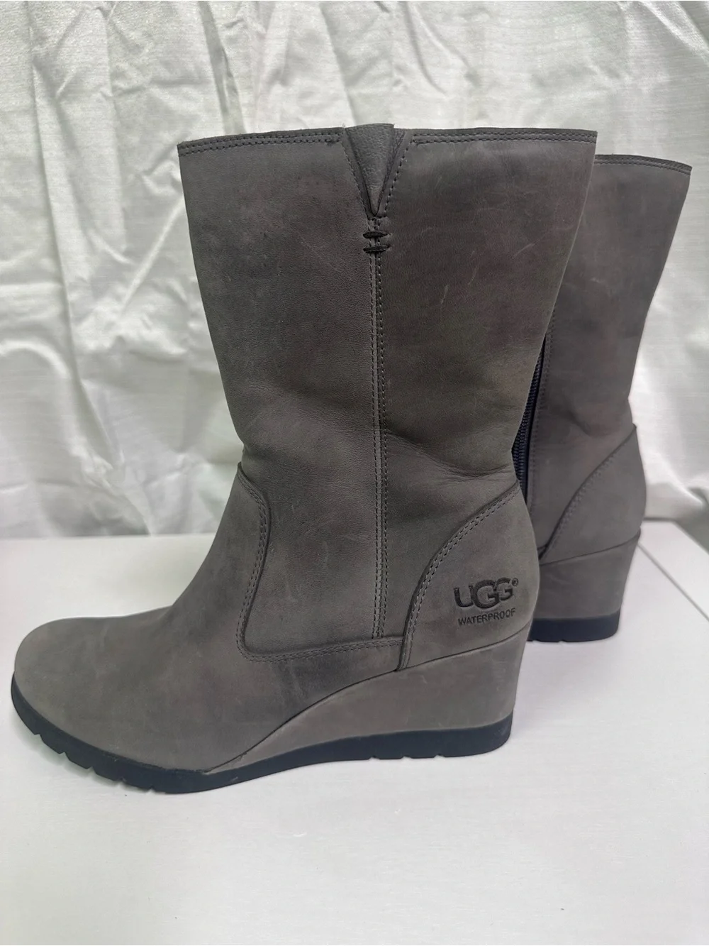 UGG grey wedge