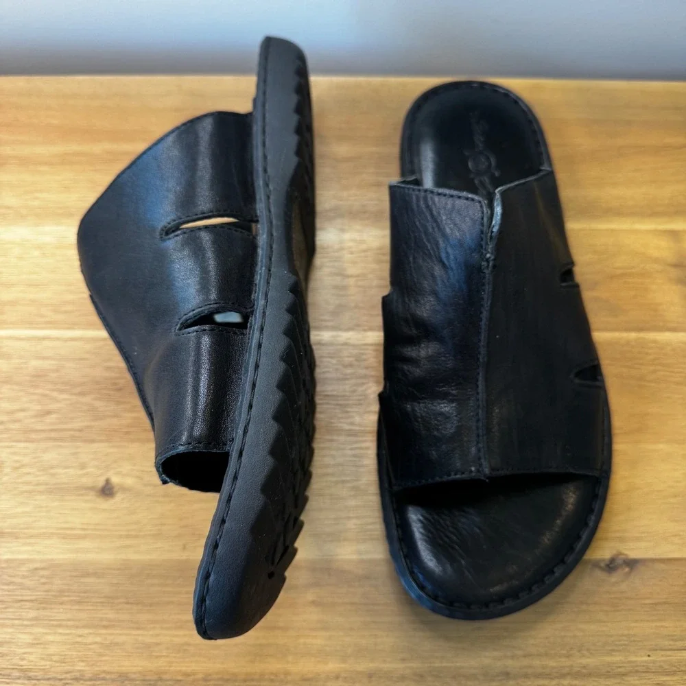 Born Crown Men 10 EU 44 Black Leather Slide Sandals Slip On Casual Resort Beach