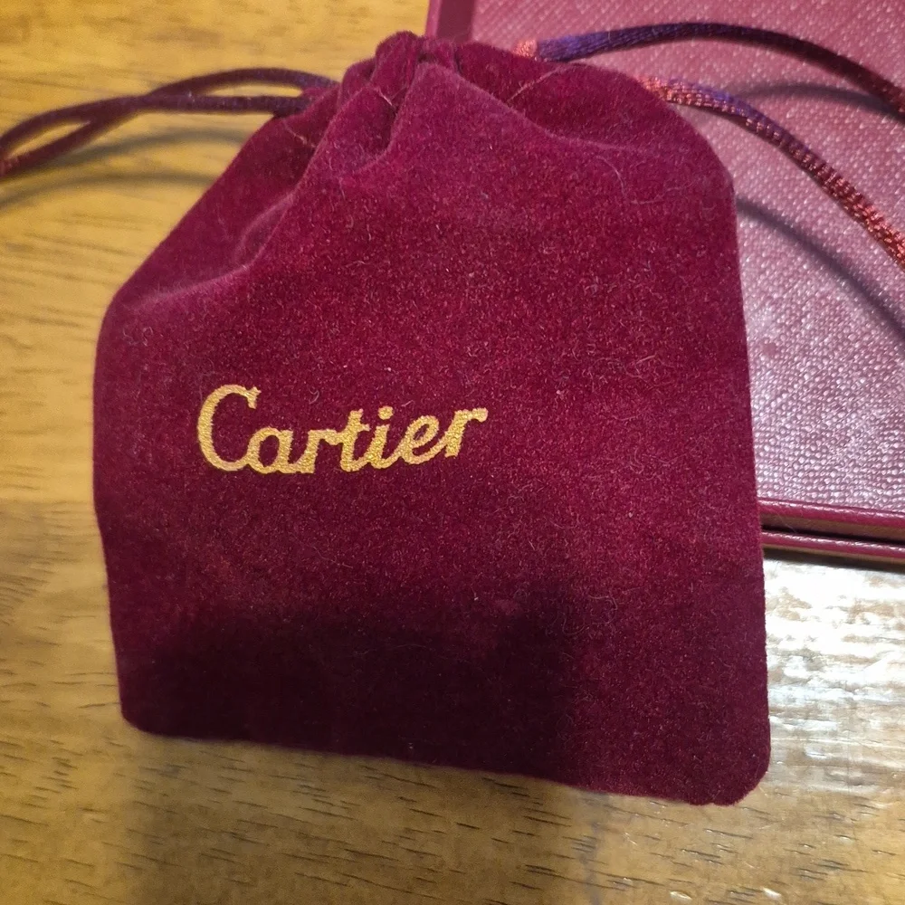 Cartier leave below comment