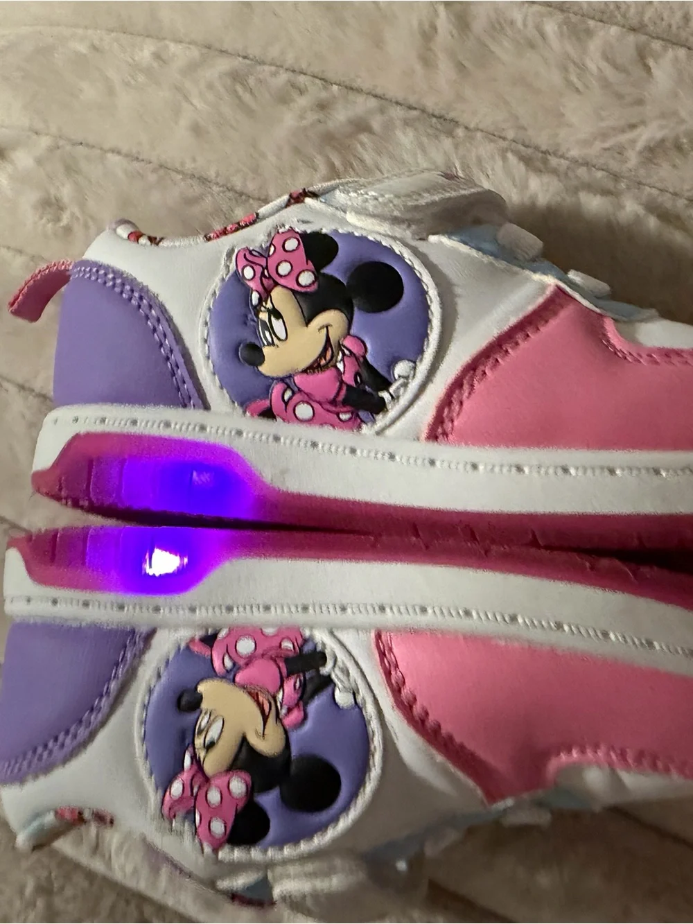 Kids Pink Minnie Character Light-Up Sneakers