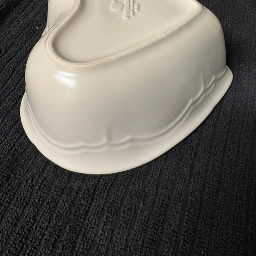 Pfaltzgraff charming 8”