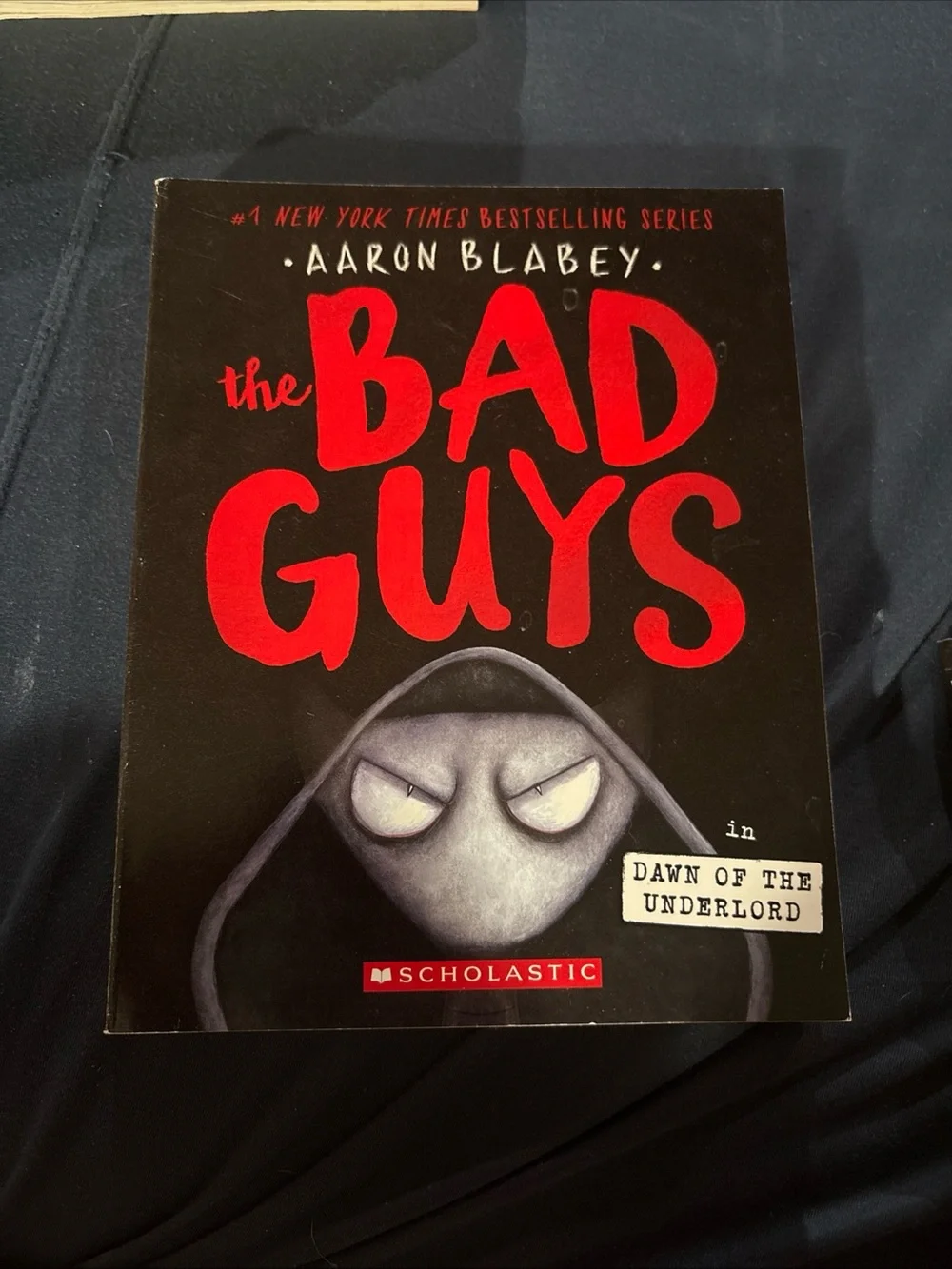 Scholastic The Bad Guys Dawn of the Underlord Black and Red Cover
