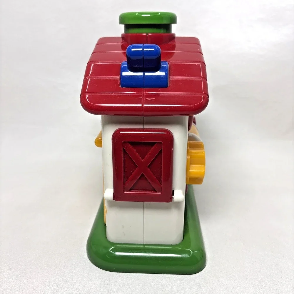 TOLO Pop‎ Up Farm First Friends Barn Toy Set Infant Toddler Primary Colors Cow