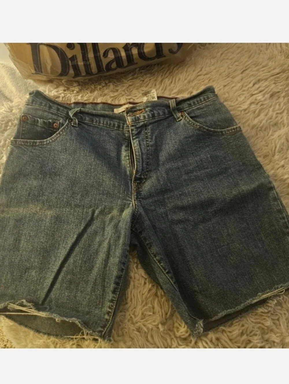 Levis high rise