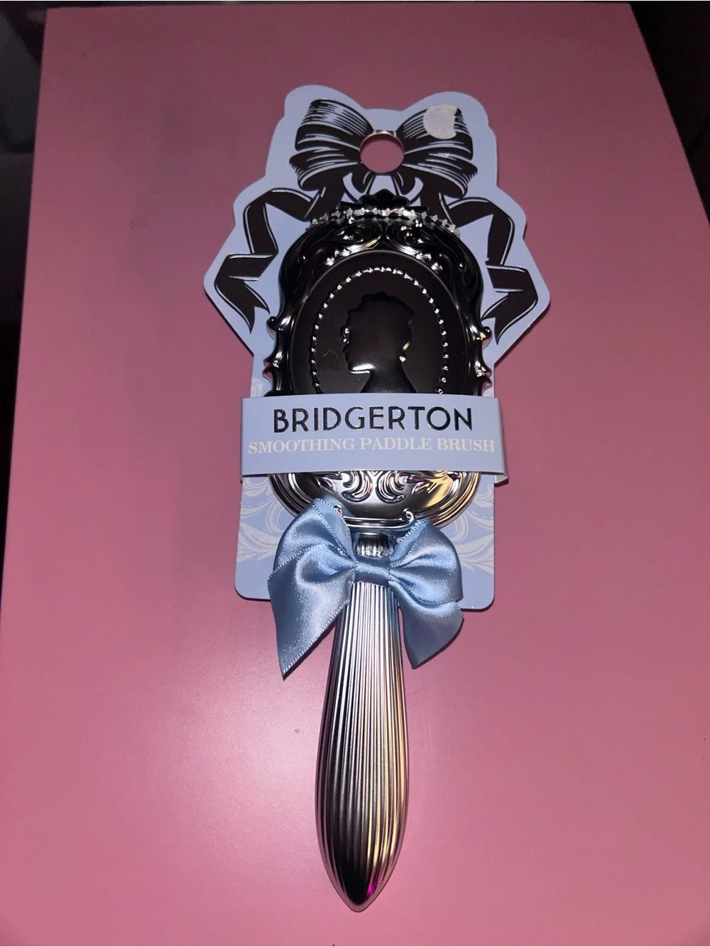 Bridgerton smoothing paddle