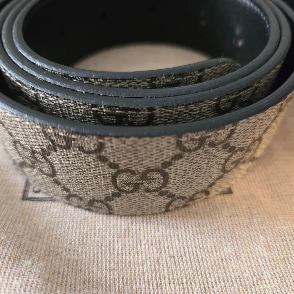 Gucci stylish reversible