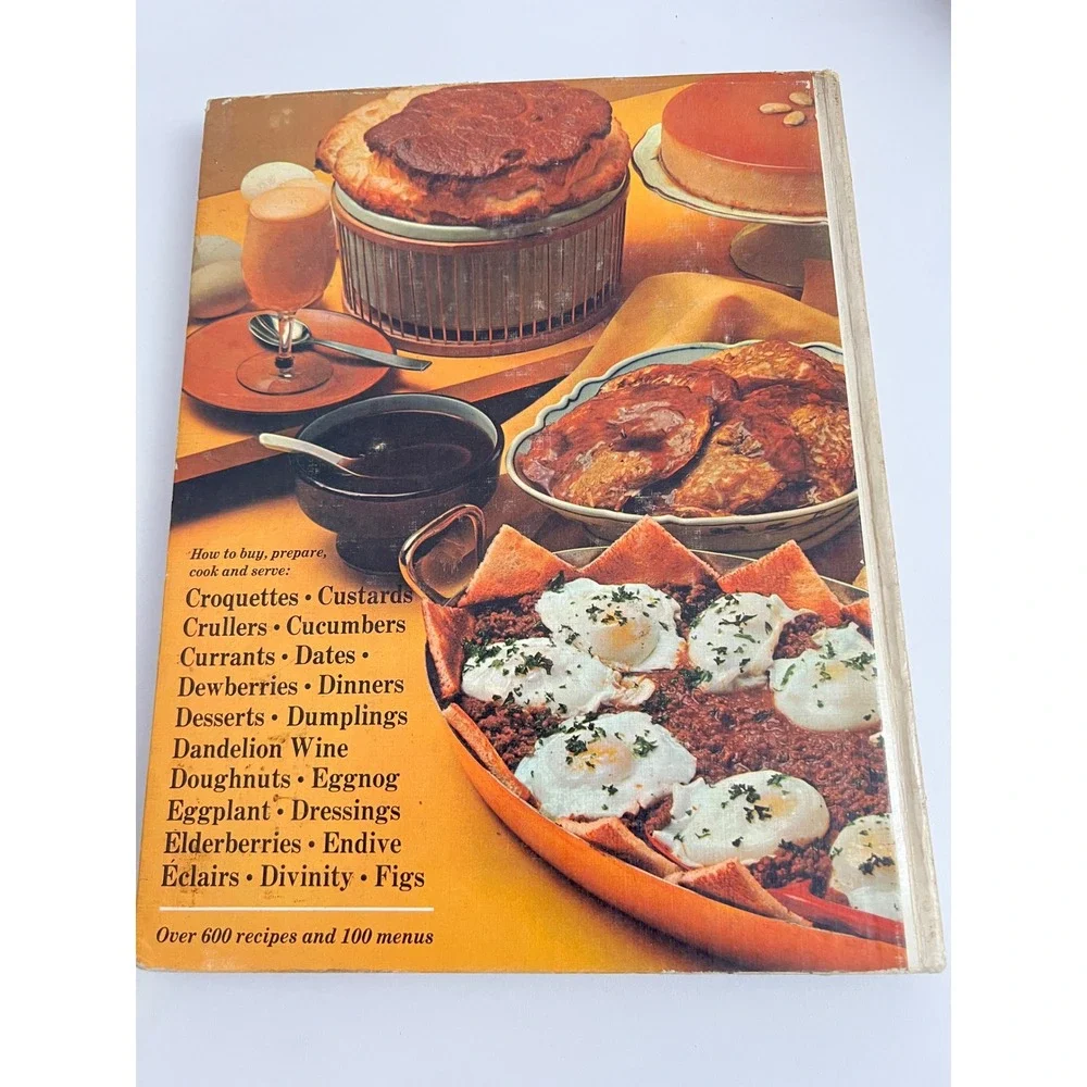 Vintage Womans Day Encyclopedia of Cookery Volumes 1‎ 2 4 Hardcover Cookbook Set