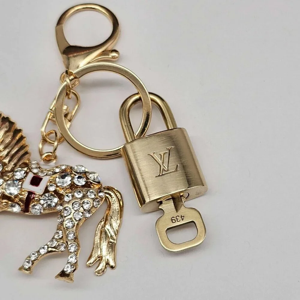 Louis Vuitton 🎁 authentic