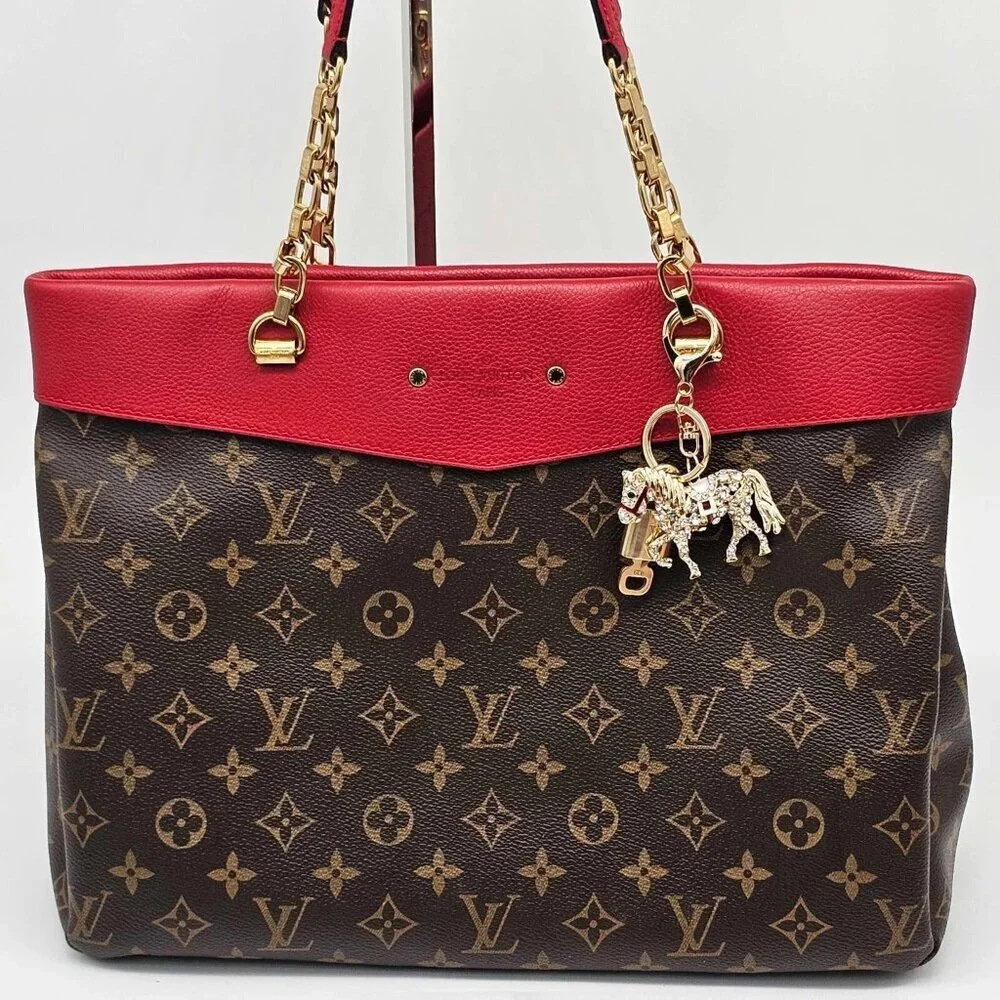 Louis Vuitton 🎁 authentic