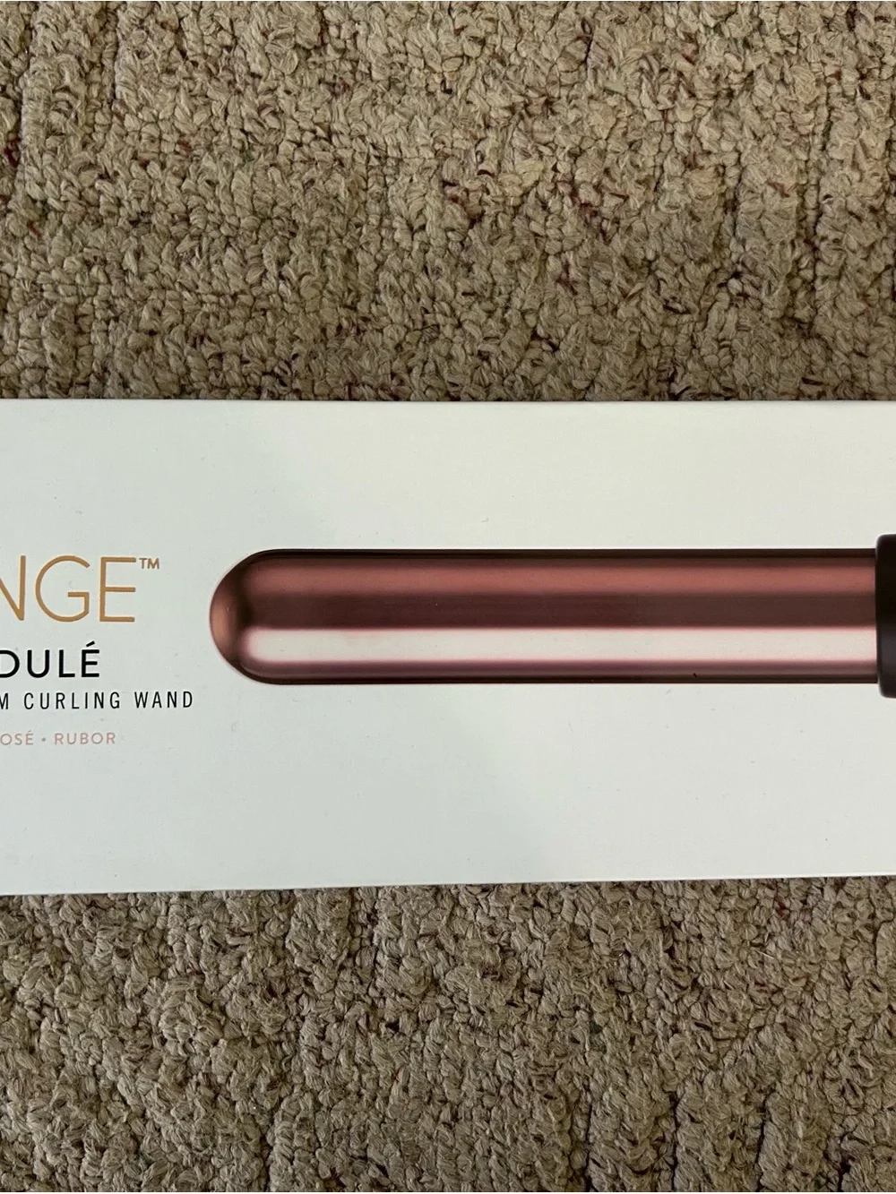 Lange sleek branded