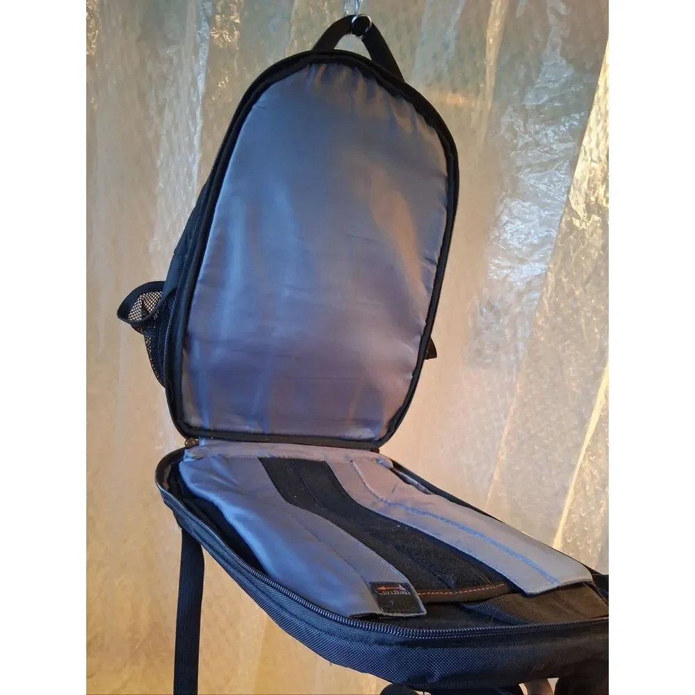 Samsonite durable black