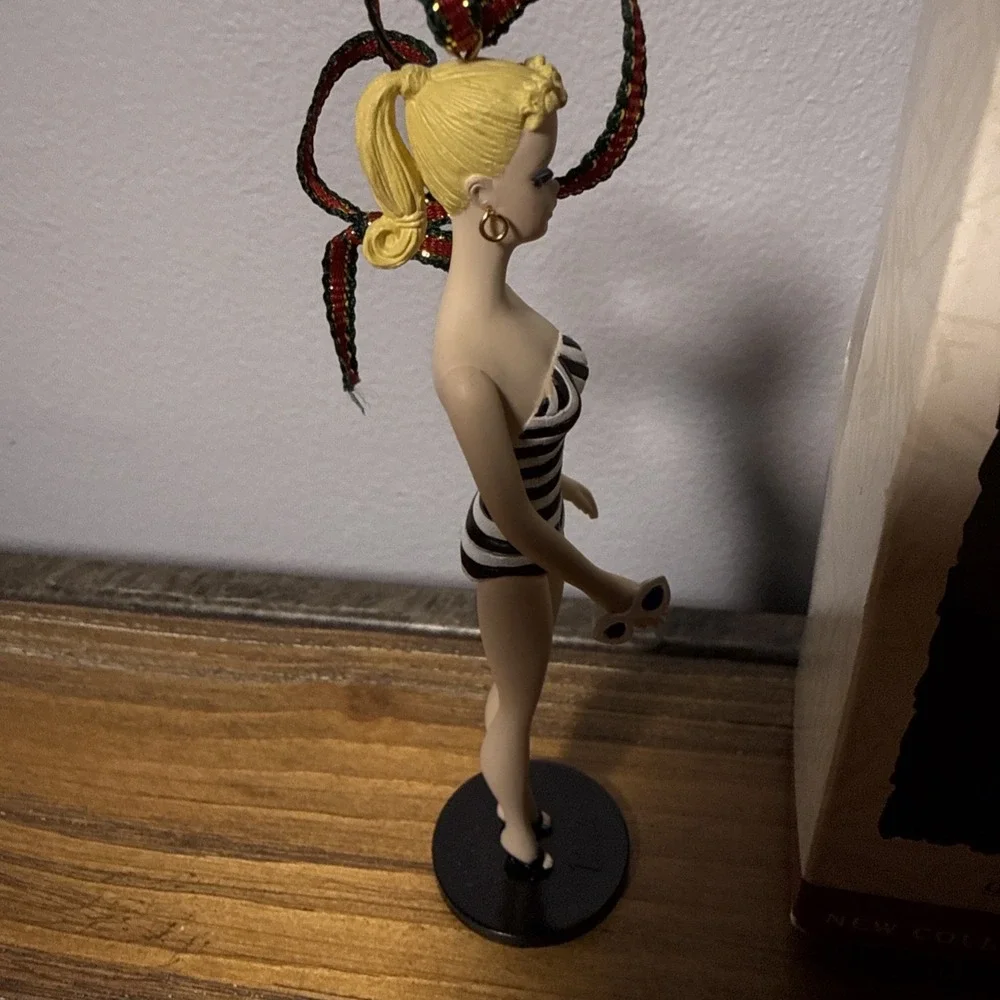 Hallmark decor piece