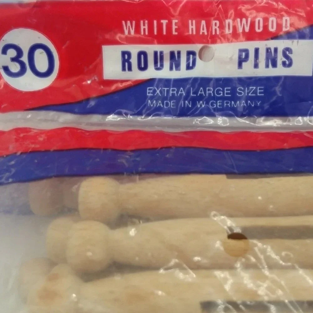 VTG Clothespins 26 Pins 4.5