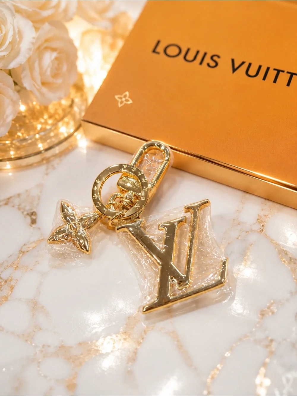 ⭐️GOLD CHARM⭐️